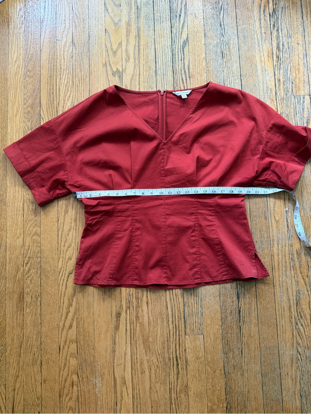 Banana Republic Deep Red V-Neck Short Sleeve Blouse